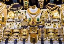 fashion jewellery in gold